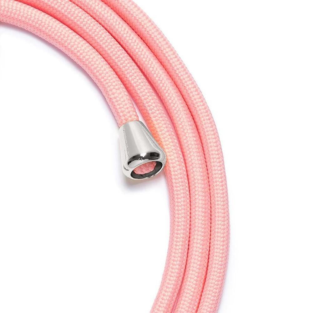 Nahaufnahme rosane Kordel mit silbernem Endstücken.